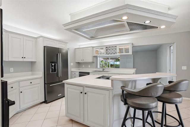 9760 136TH STREET, Seminole, FL 33776