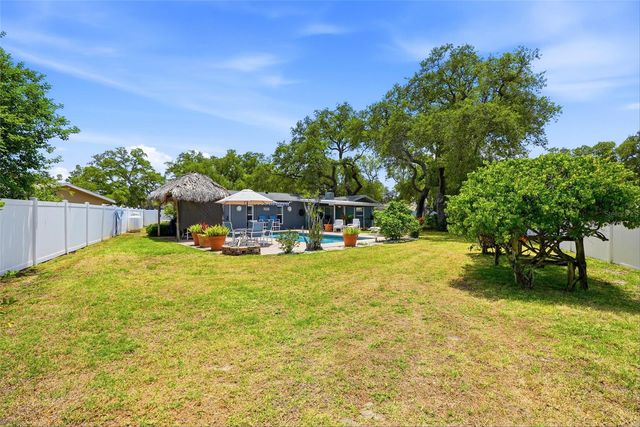 9760 136TH STREET, Seminole, FL 33776