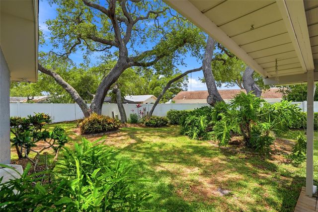 9760 136TH STREET, Seminole, FL 33776