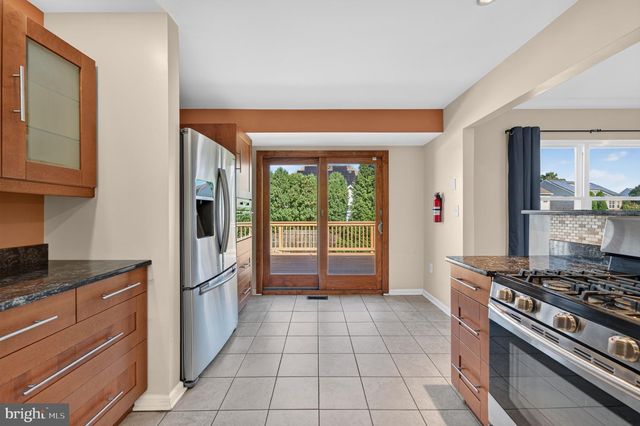 151 TRADEWINDS DR, Mount Royal, NJ 08061