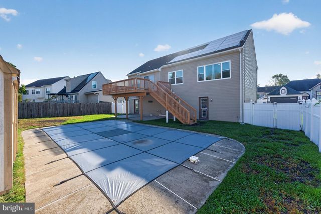 151 TRADEWINDS DR, Mount Royal, NJ 08061