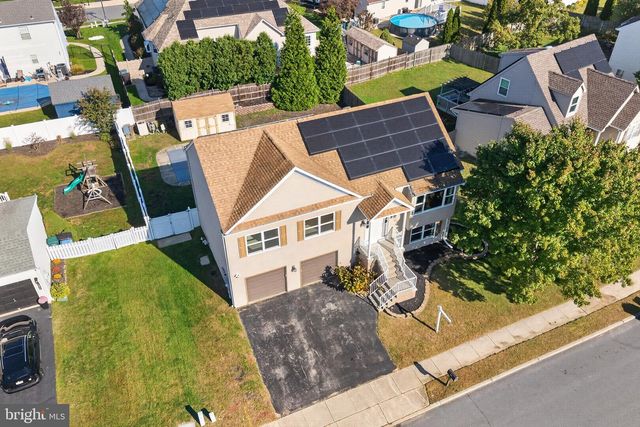 151 TRADEWINDS DR, Mount Royal, NJ 08061