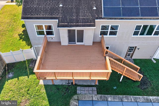 151 TRADEWINDS DR, Mount Royal, NJ 08061