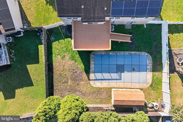 151 TRADEWINDS DR, Mount Royal, NJ 08061