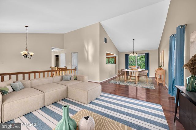 151 TRADEWINDS DR, Mount Royal, NJ 08061