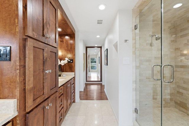 718 Bermuda ST, Lakeway, TX 78734