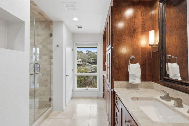 718 Bermuda ST, Lakeway, TX 78734