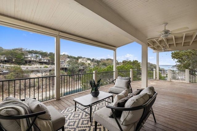 718 Bermuda ST, Lakeway, TX 78734