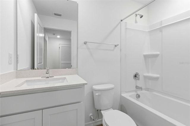 1029 SPOTTED EGRET LOOP, Ruskin, FL 33570