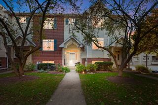 437 E Willow Street 437, Elburn, IL 60119