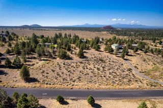 22535 Calgary Drive, Bend, OR 97702