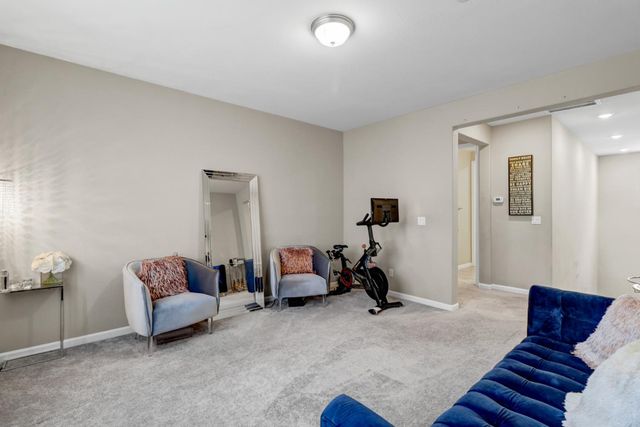 9894 Sintra Way, Elk Grove, CA 95757