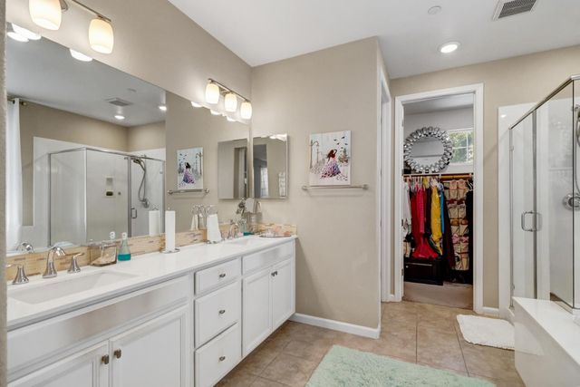 9894 Sintra Way, Elk Grove, CA 95757