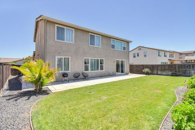 9894 Sintra Way, Elk Grove, CA 95757