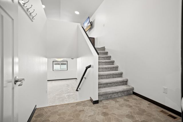 761 2nd Avenue, Horace, ND 58047