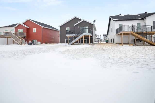 761 2nd Avenue, Horace, ND 58047