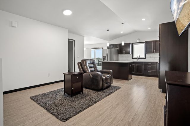 761 2nd Avenue, Horace, ND 58047