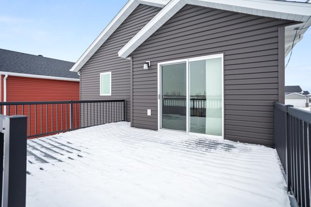 761 2nd Avenue, Horace, ND 58047