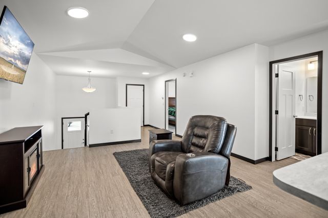 761 2nd Avenue, Horace, ND 58047