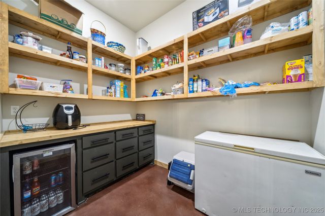 17784 S 210 Road, Okmulgee, OK 74447