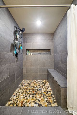 17784 S 210 Road, Okmulgee, OK 74447