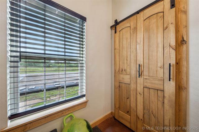 17784 S 210 Road, Okmulgee, OK 74447