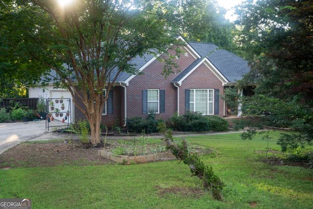 115 Planters Ridge Drive, Lagrange, GA 30240