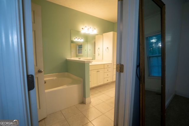 115 Planters Ridge Drive, Lagrange, GA 30240