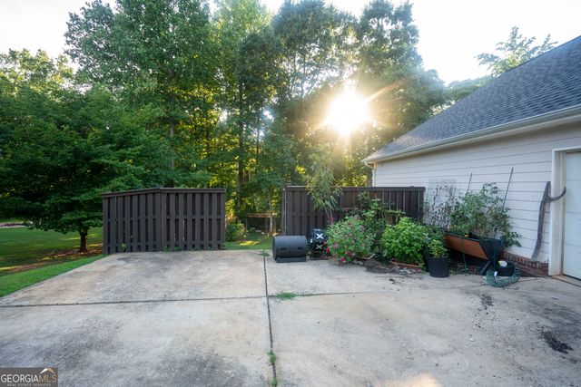 115 Planters Ridge Drive, Lagrange, GA 30240