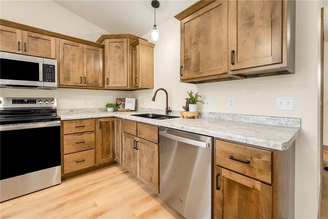 439 E Hartford Street, Cadott, WI 54727