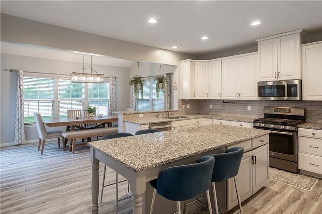 433 Buckingham Place, Beavercreek Twp, OH 45385