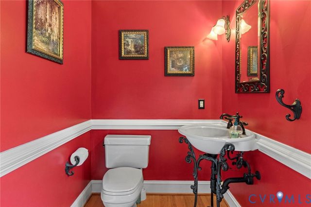 1517 Old Church Rd, Mechanicsville, VA 23111