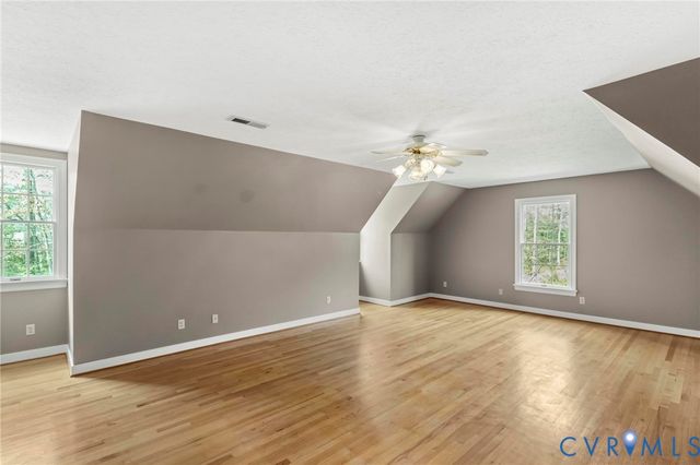 1517 Old Church Rd, Mechanicsville, VA 23111