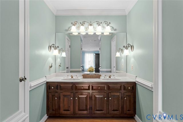 1517 Old Church Rd, Mechanicsville, VA 23111