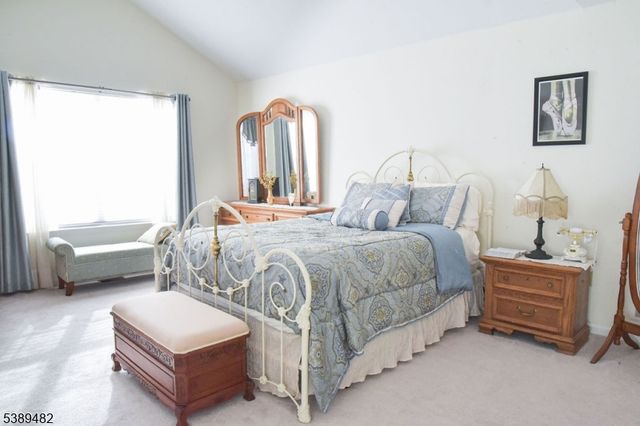 3 Woodmont Dr, Randolph Twp., NJ 07869