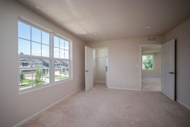 2825 Dillon Drive, Ann Arbor, MI 48105