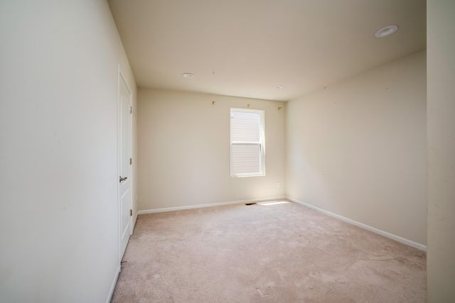 2825 Dillon Drive, Ann Arbor, MI 48105