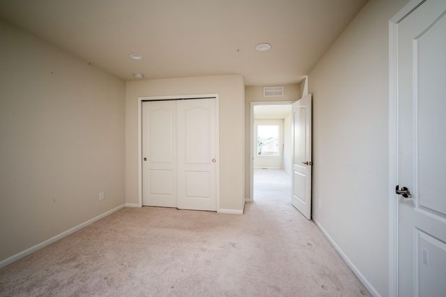 2825 Dillon Drive, Ann Arbor, MI 48105
