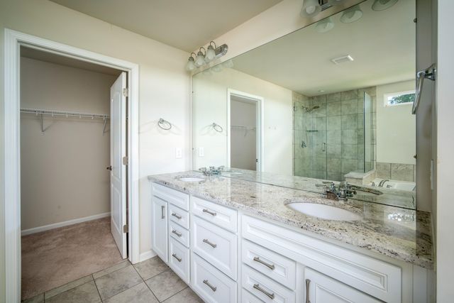 2825 Dillon Drive, Ann Arbor, MI 48105