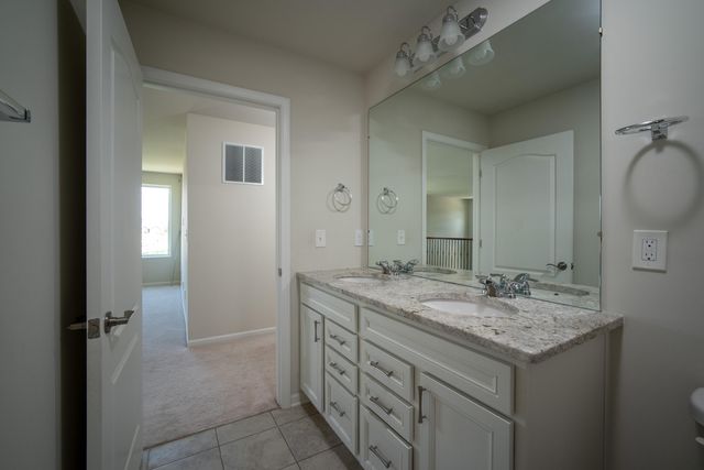 2825 Dillon Drive, Ann Arbor, MI 48105