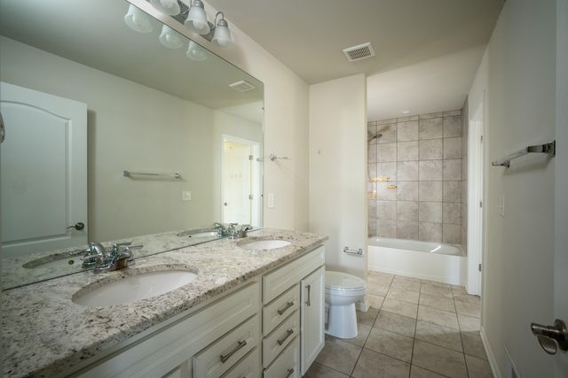 2825 Dillon Drive, Ann Arbor, MI 48105