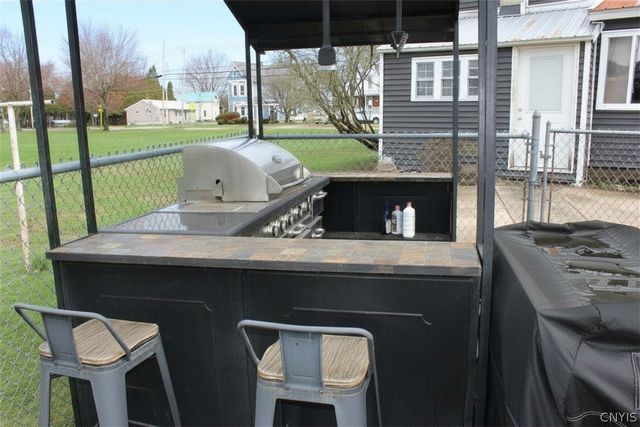 32 Oswego Street, Camden, NY 13316