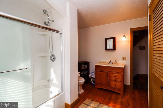 3155 LEHR DR, York, PA 17404