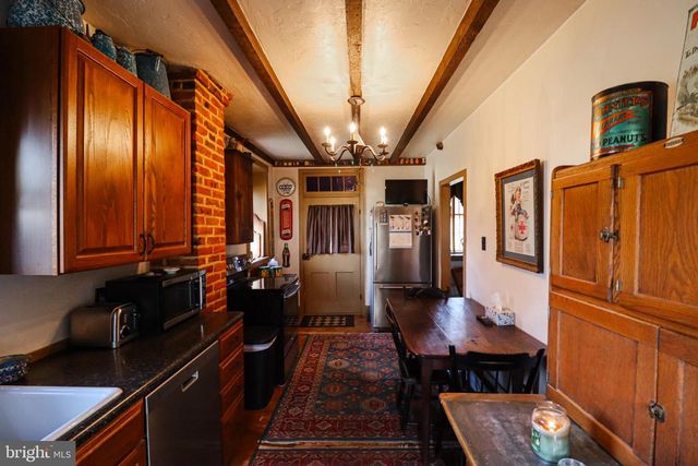 3155 LEHR DR, York, PA 17404