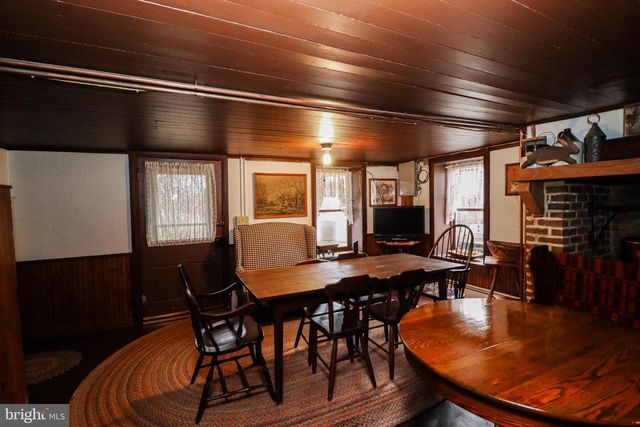 3155 LEHR DR, York, PA 17404