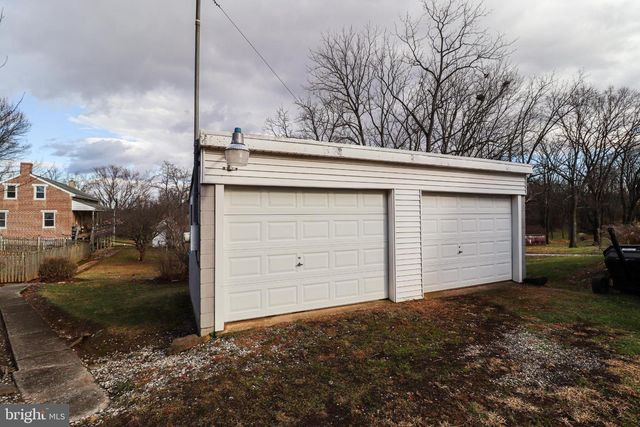 3155 LEHR DR, York, PA 17404