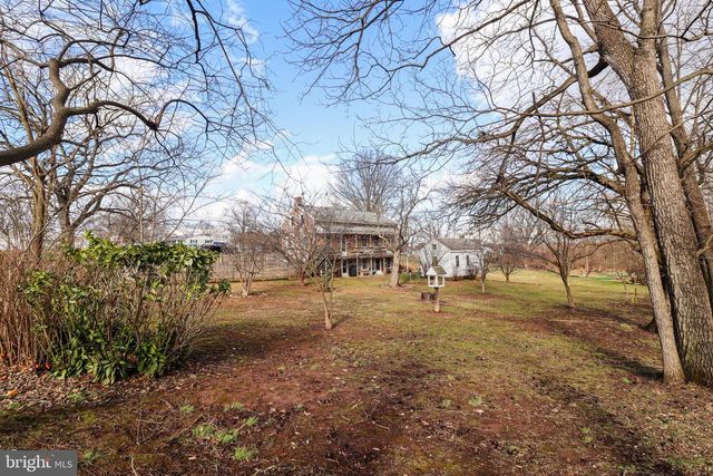 3155 LEHR DR, York, PA 17404