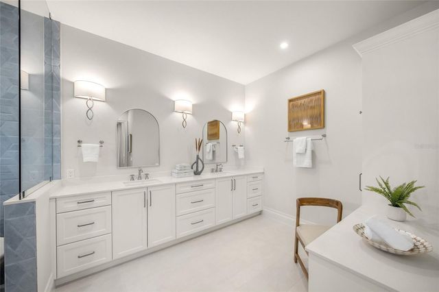 1575 EASTBROOK DRIVE, Sarasota, FL 34231