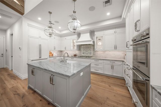 1575 EASTBROOK DRIVE, Sarasota, FL 34231