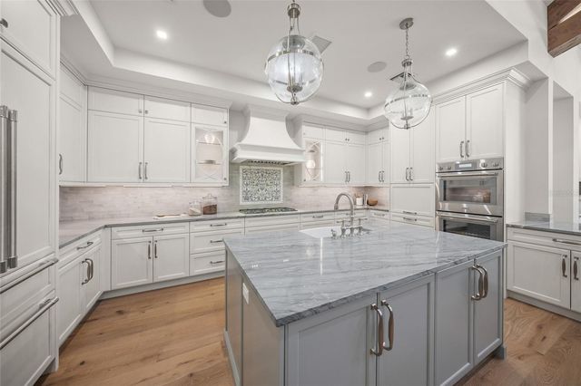 1575 EASTBROOK DRIVE, Sarasota, FL 34231